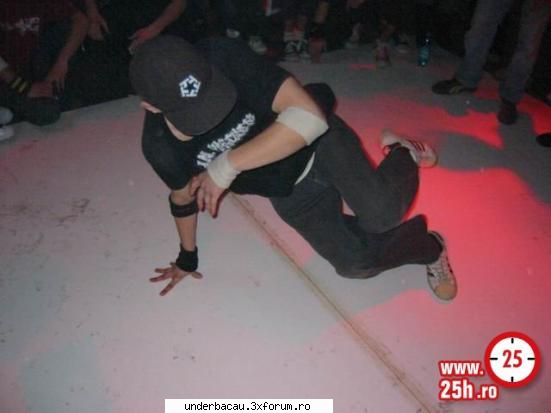 3onFLOOR ÃƒÂ¢Ã¢â€šÂ¬Ã¢â‚¬Å“ STRUGGLE SENSE / PICS - 3onFLOOR ÃƒÂ¢Ã¢â€ - BBOY'ing
