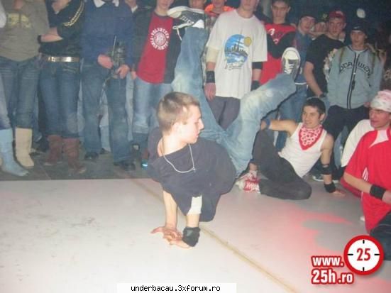3onFLOOR ÃƒÂ¢Ã¢â€šÂ¬Ã¢â‚¬Å“ STRUGGLE SENSE / PICS - 3onFLOOR ÃƒÂ¢Ã¢â€ - BBOY'ing