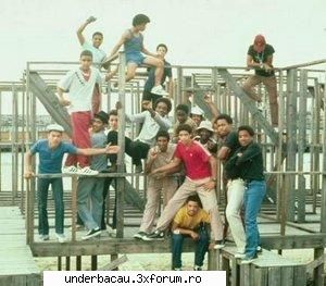 LEARN THE HISTORY OF HIP HOP DANCE PIONEERS - Super dope..am primit'o p mail d la MRWIGGLES! - BBOY'ing